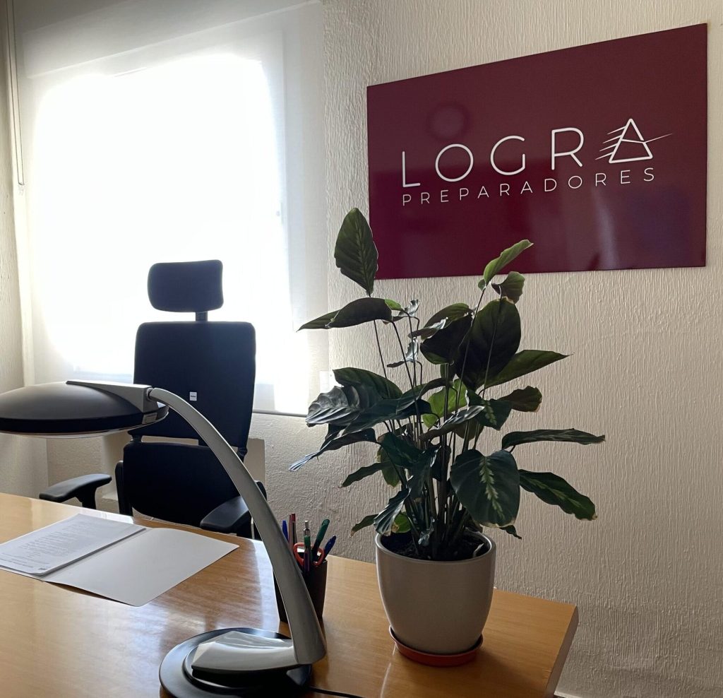  Logra Preparadores, academia de oposiciones al estado en Madrid.